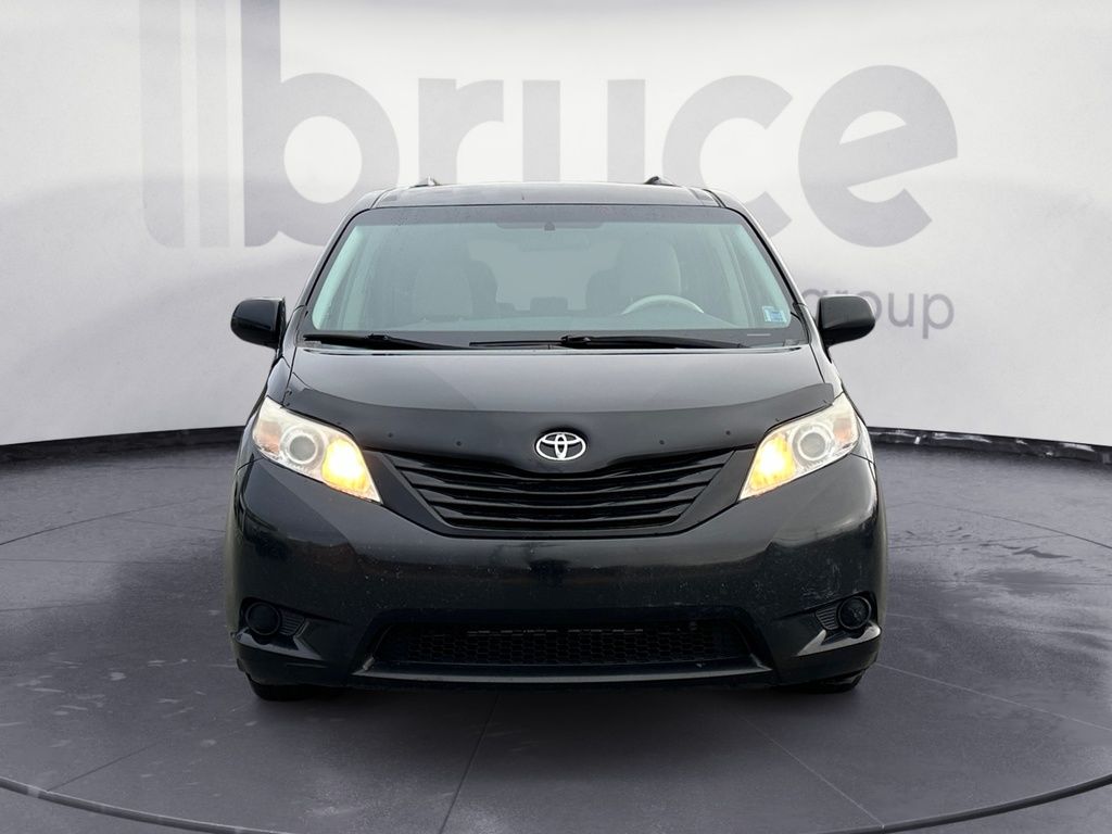 2014 Toyota Sienna BASE