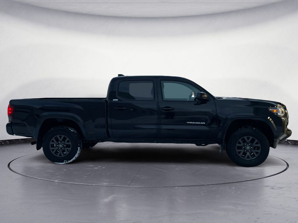2022 Toyota Tacoma BASE