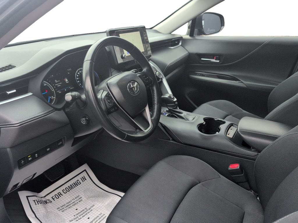 2024 Toyota Venza LE AWD - HYBRID !!