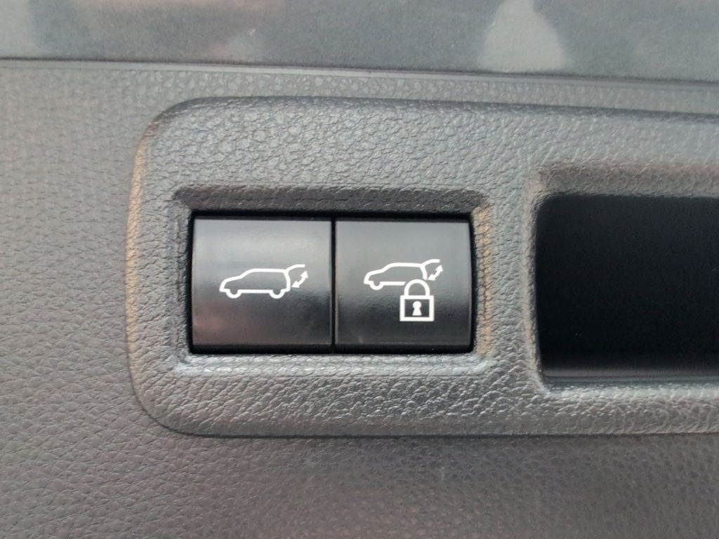 2024 Toyota Venza LE AWD - HYBRID !!