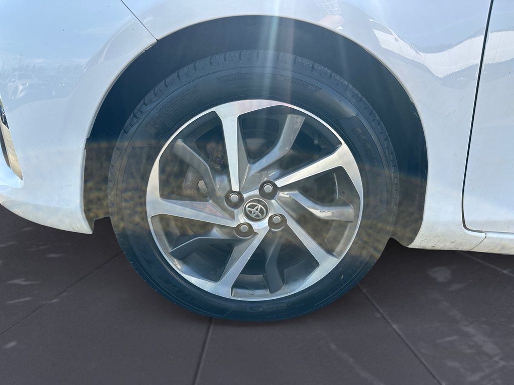 2019 Toyota Yaris LE