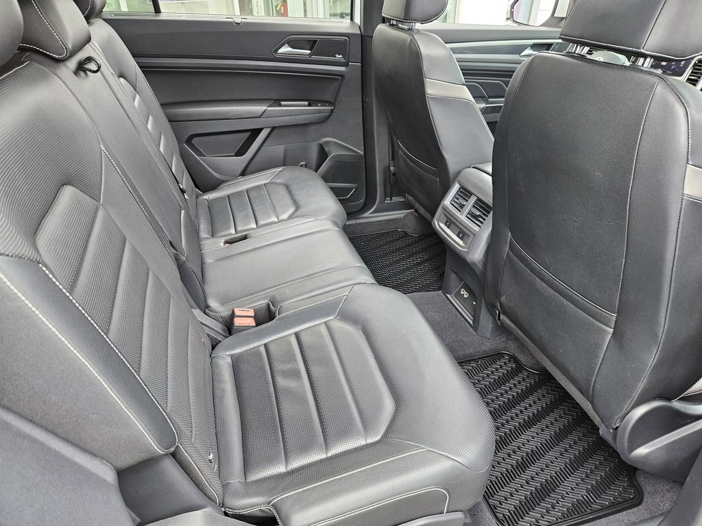 2020 Volkswagen Atlas Cross Sport EXECLINE