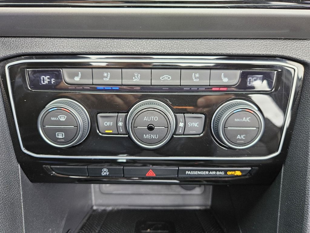 2020 Volkswagen Atlas Cross Sport EXECLINE