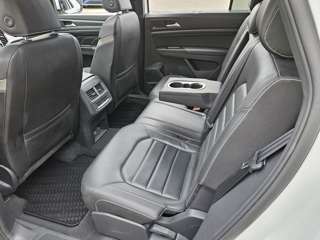 2020 Volkswagen Atlas Cross Sport EXECLINE