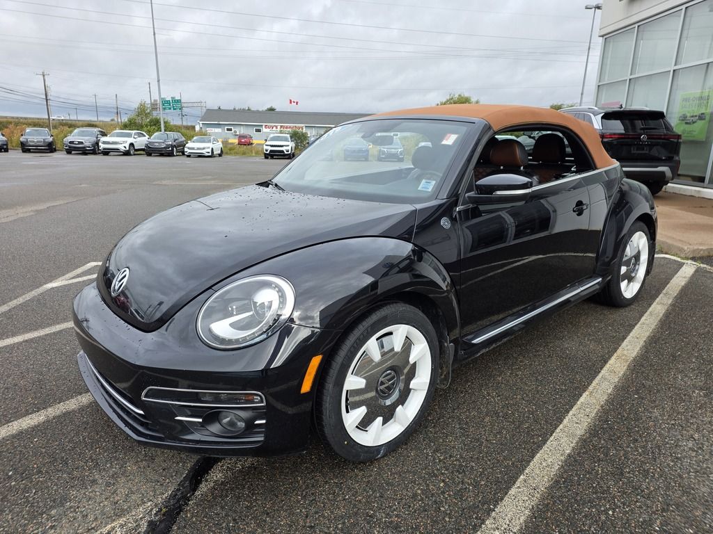 2019 Volkswagen Beetle Convertible WOLFSBURG EDITION