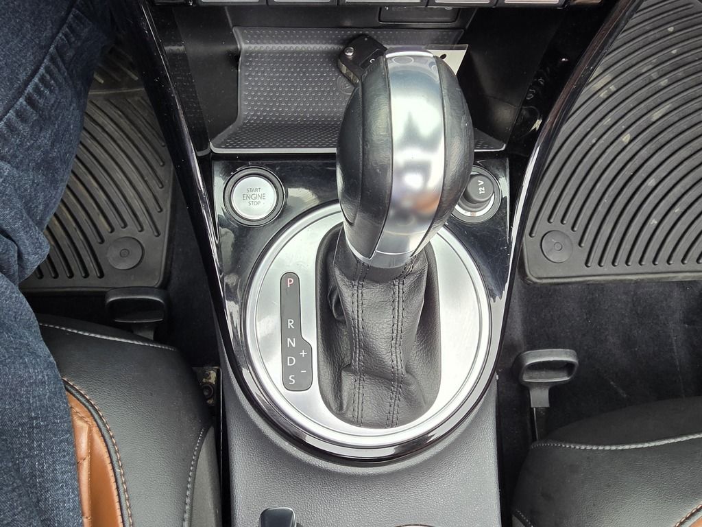 2019 Volkswagen Beetle Convertible WOLFSBURG EDITION