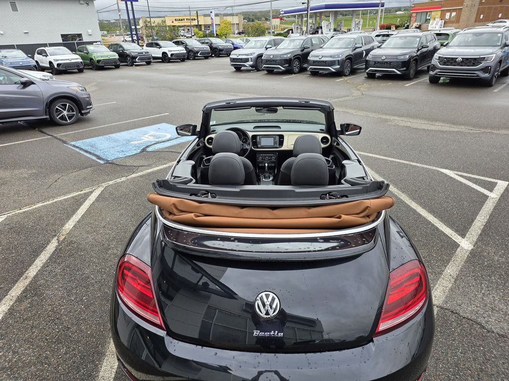 2019 Volkswagen Beetle Convertible WOLFSBURG EDITION