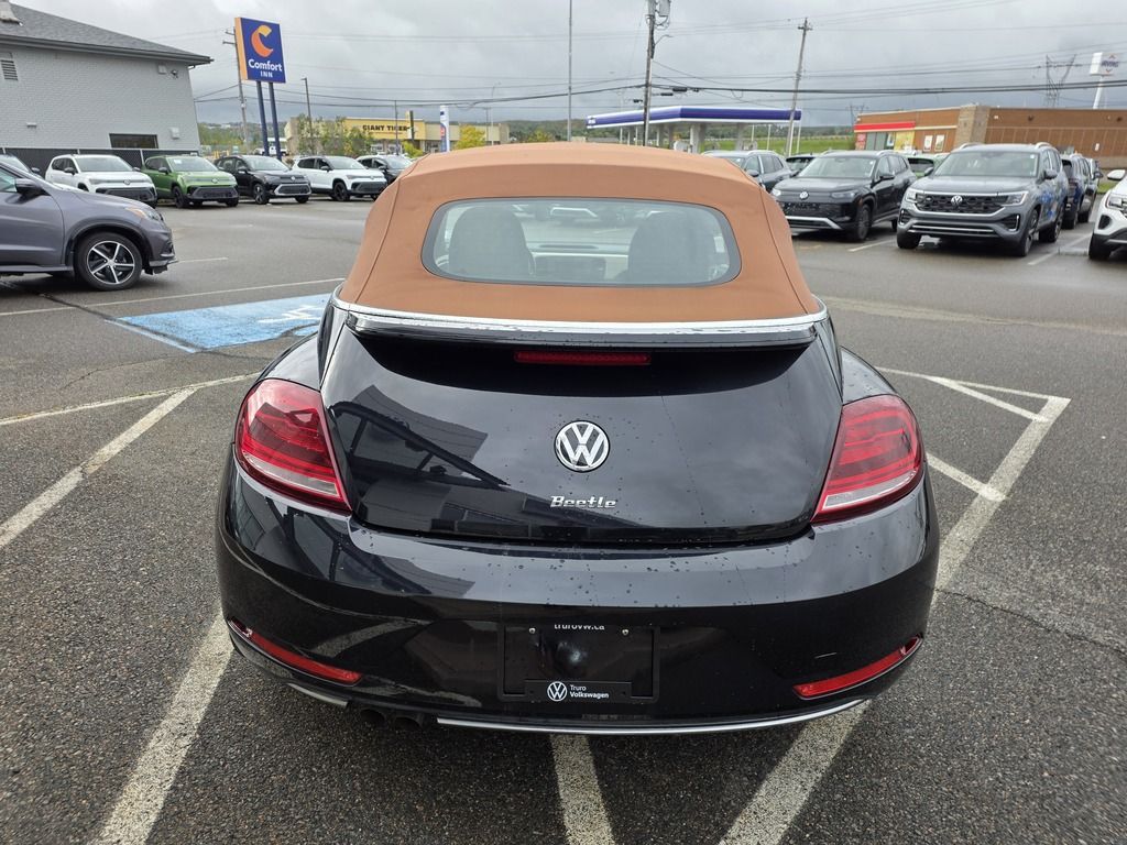 2019 Volkswagen Beetle Convertible WOLFSBURG EDITION