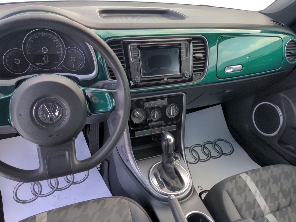 2017 Volkswagen Beetle TRENDLINE