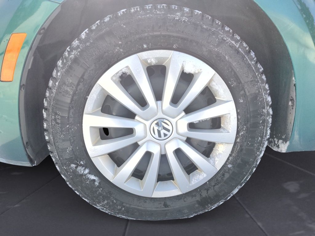 2017 Volkswagen Beetle TRENDLINE