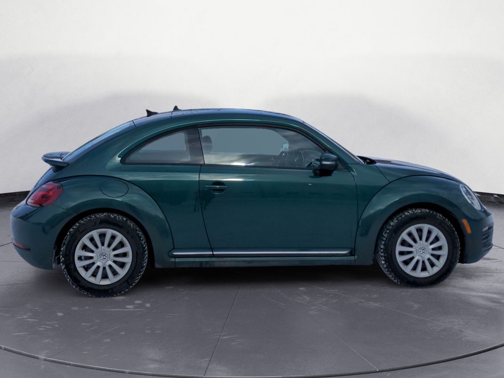 2017 Volkswagen Beetle TRENDLINE