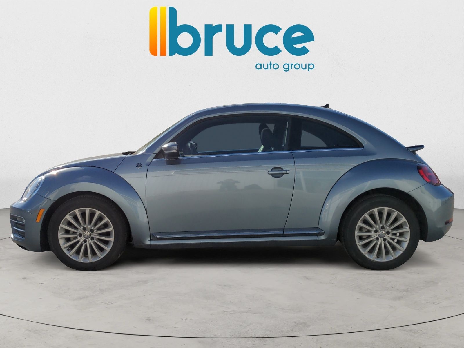 2019 Volkswagen Beetle WOLFSBURG EDITION (RATES STARTING AT 4.99%) 2 YEAR/40K CERTIFIED WARRANTY AVAILABLE, RATES AS LOW AS 4.99%