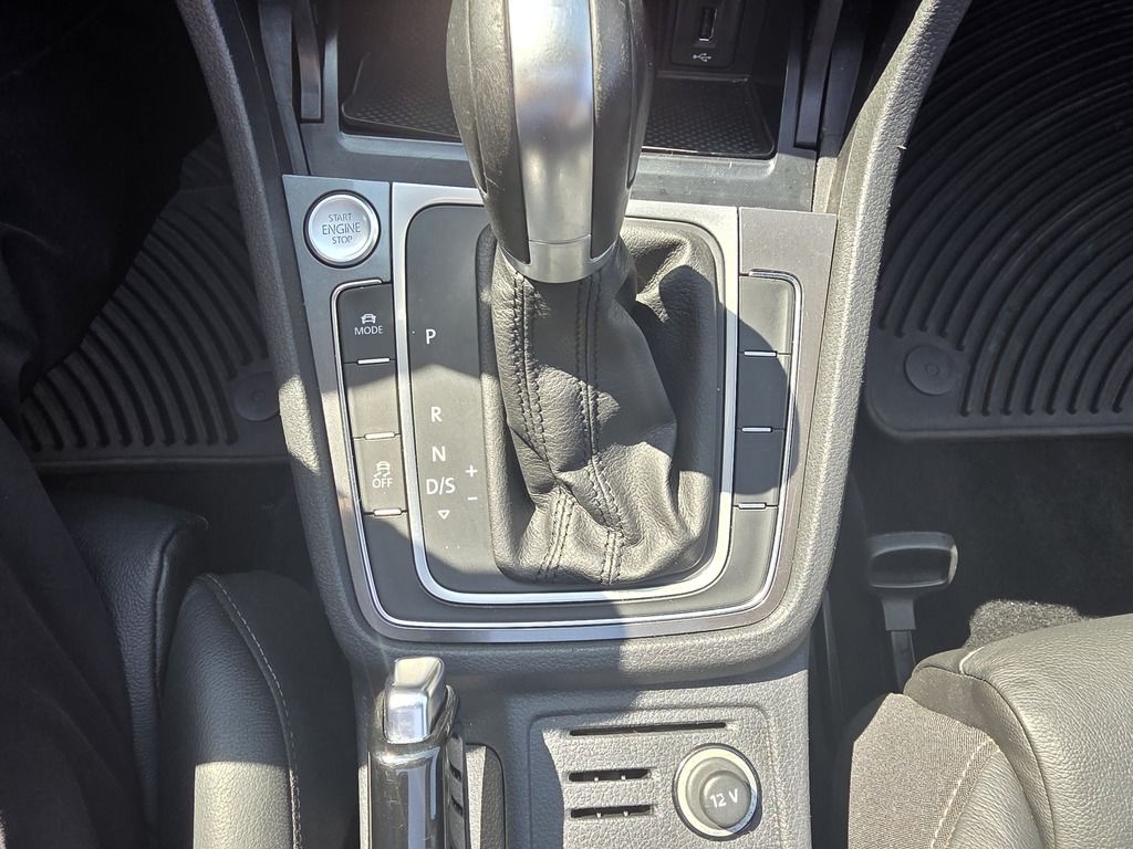 2017 Volkswagen GOLF ALLTRACK BASE