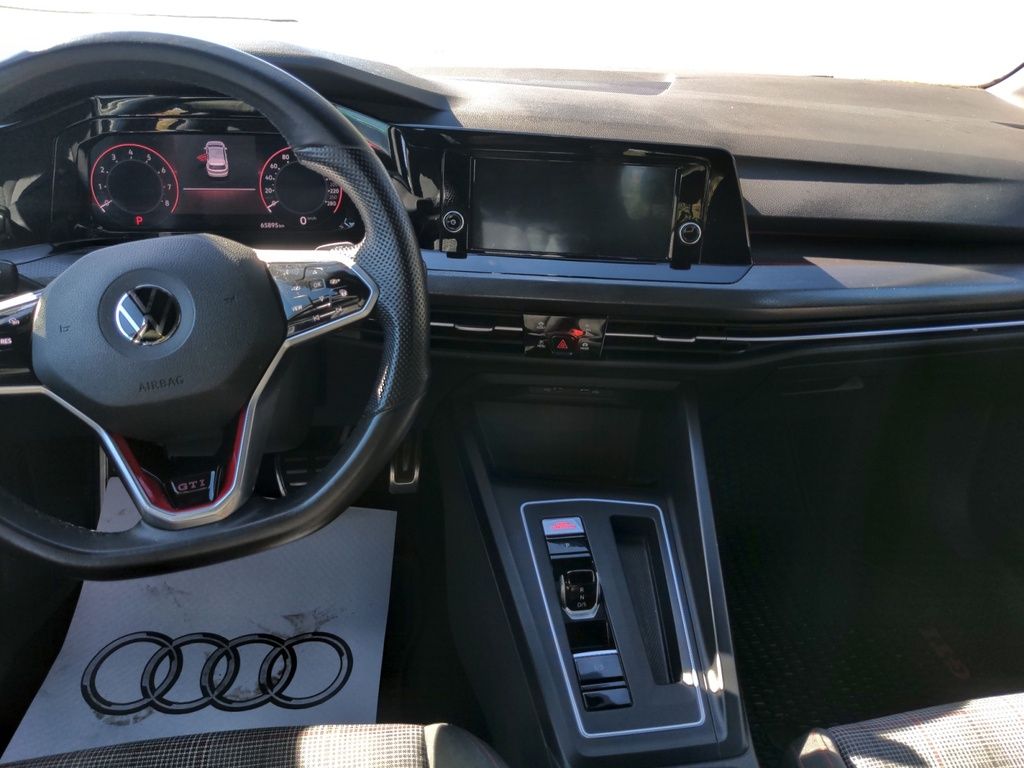 2022 Volkswagen Golf GTI BASE