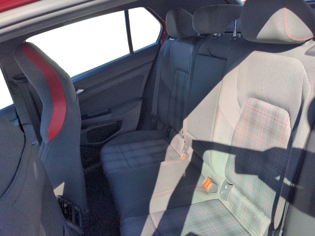 2022 Volkswagen Golf GTI BASE