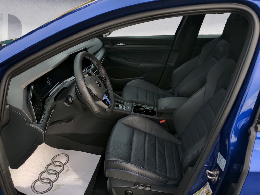 2022 Volkswagen Golf R BASE