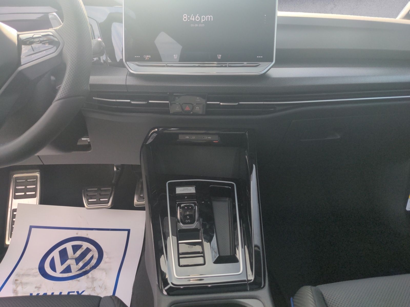 2025 Volkswagen Golf R BASE