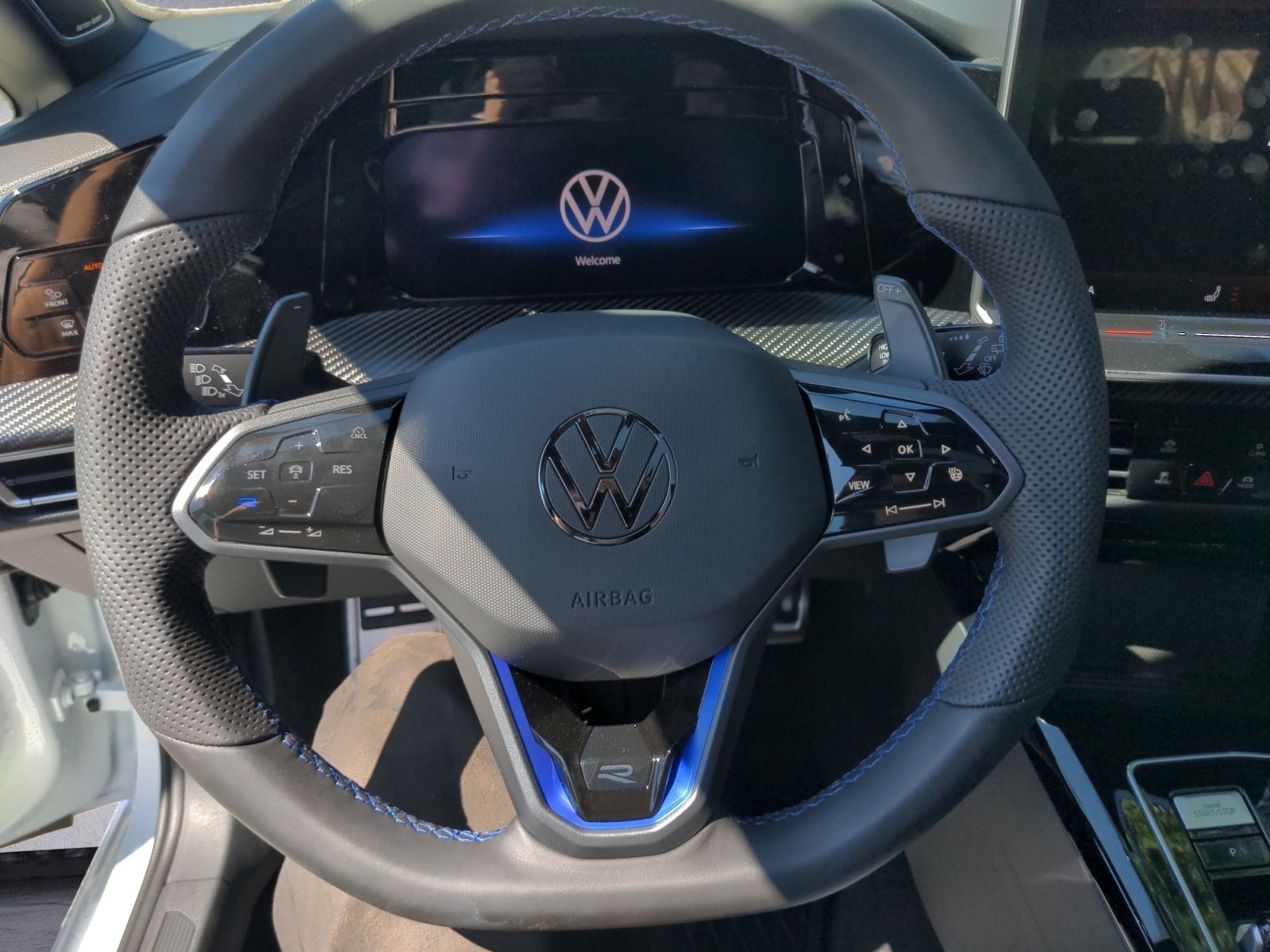 2025 Volkswagen Golf R BLACK EDITION