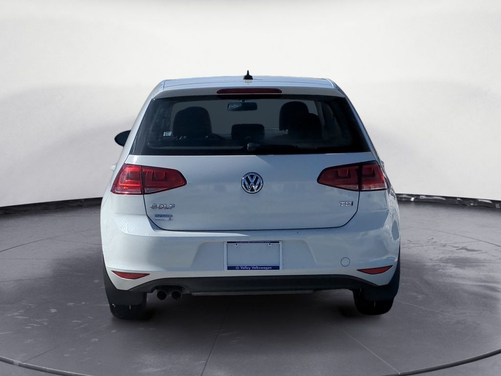 Volkswagen Golf TRENDLINE 2015