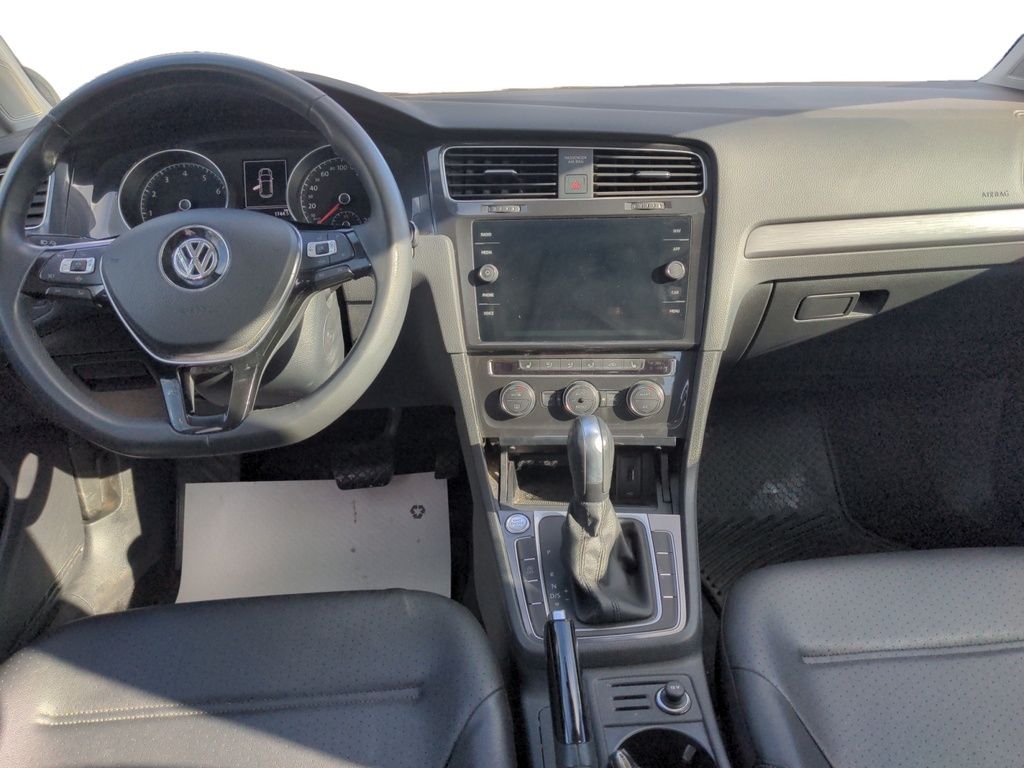 2020 Volkswagen Golf HIGHLINE