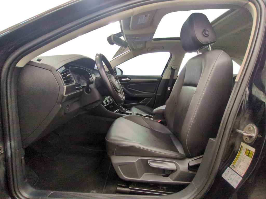 2019 Volkswagen Jetta Sedan HIGHLINE