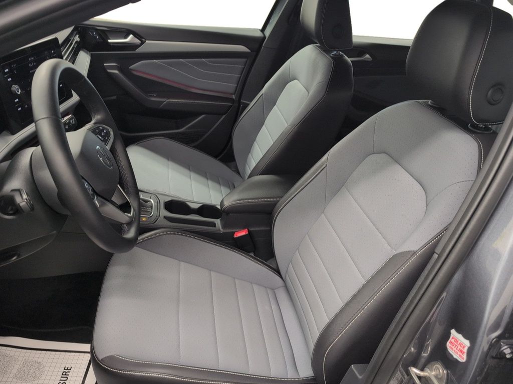 Volkswagen Jetta Sport ! 2025