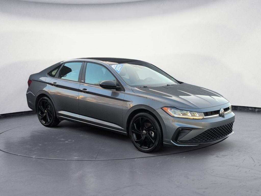 Volkswagen Jetta Sport ! 2025