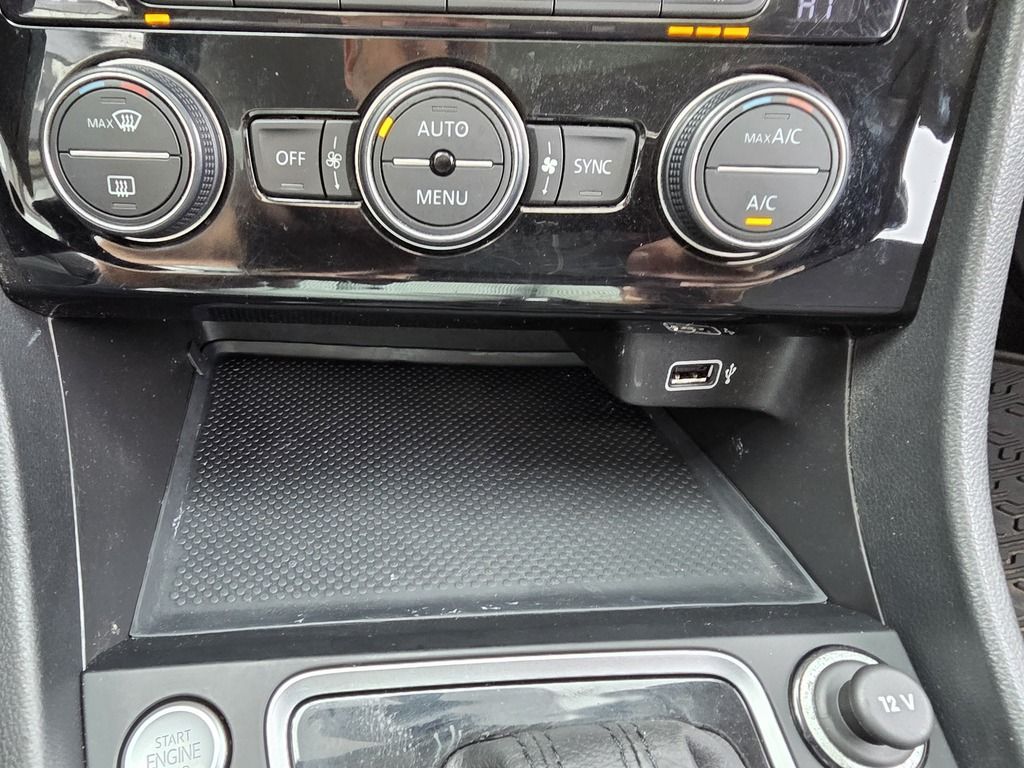 2019 Volkswagen Jetta HIGHLINE