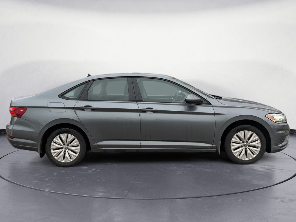 2019 Volkswagen Jetta COMFORTLINE