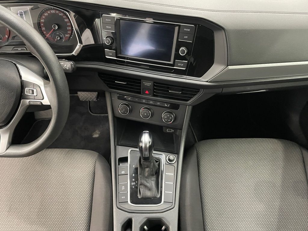 Volkswagen Jetta COMFORTLINE 2019