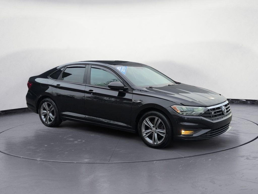 2019 Volkswagen Jetta R-Line 6 Speed Manual! Leather, Sunroof!