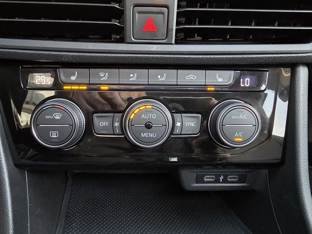 2021 Volkswagen Jetta HIGHLINE