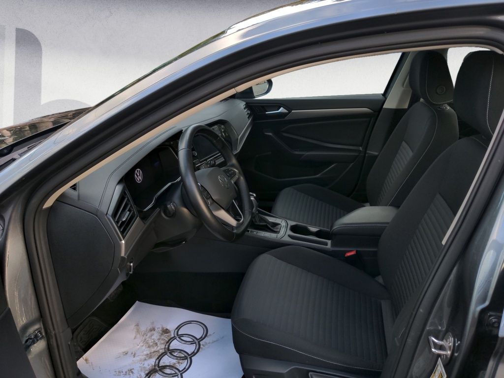 2022 Volkswagen Jetta TRENDLINE