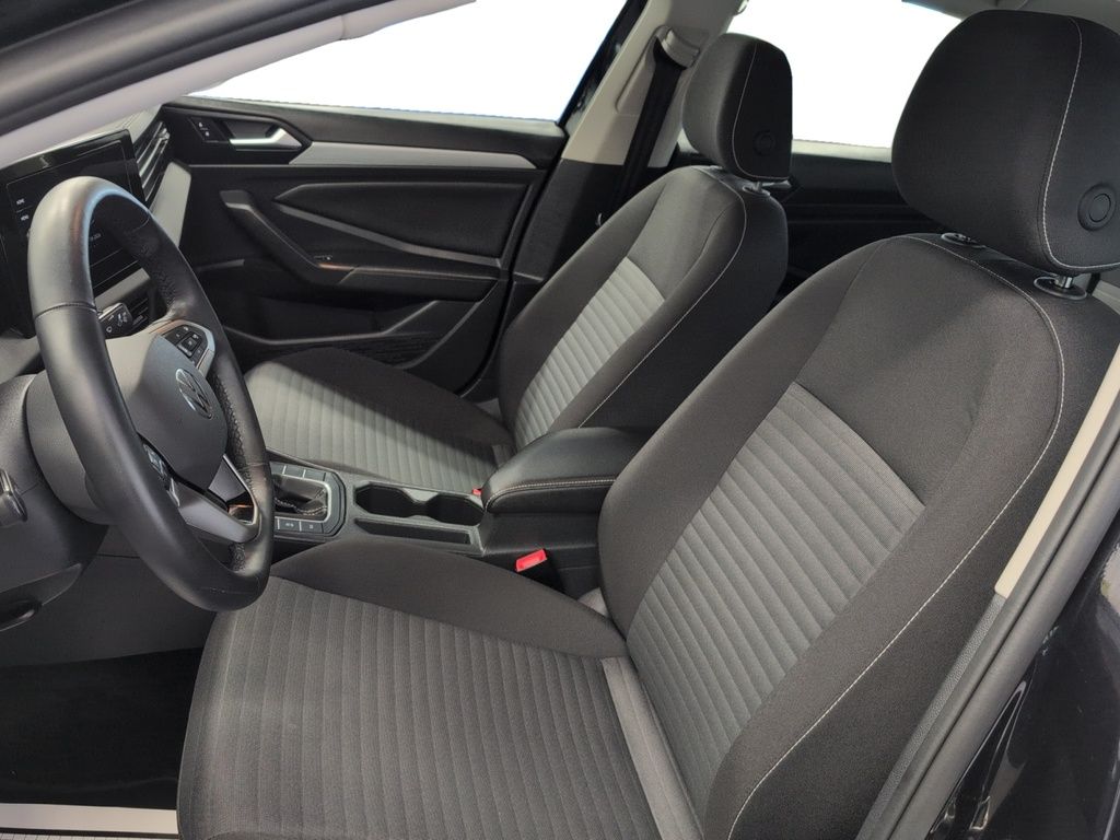 2025 Volkswagen Jetta Trendline ! Heated Seats!