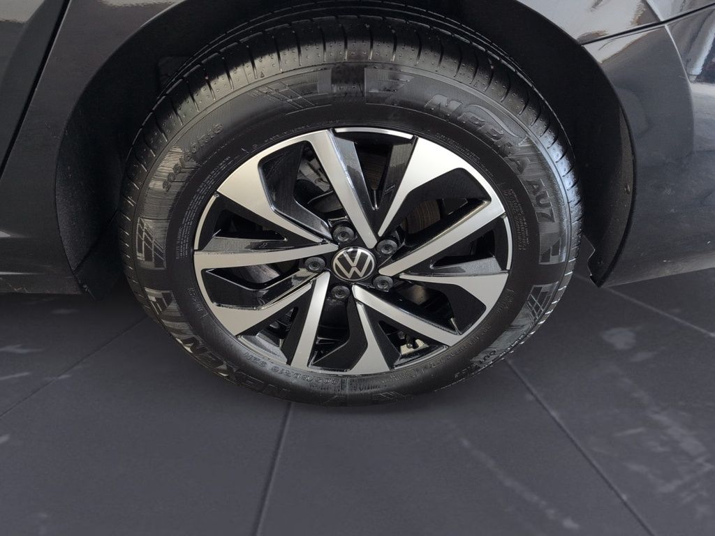 2025 Volkswagen Jetta Trendline ! Heated Seats!