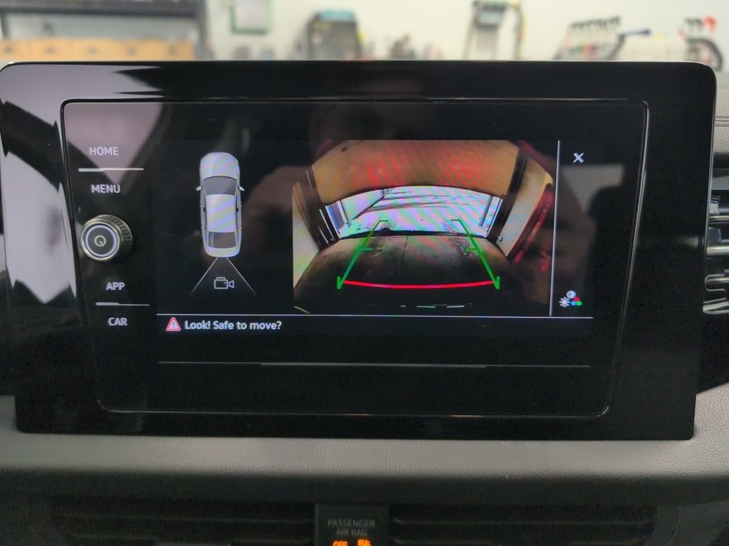 2025 Volkswagen Jetta Trendline ! Heated Seats!