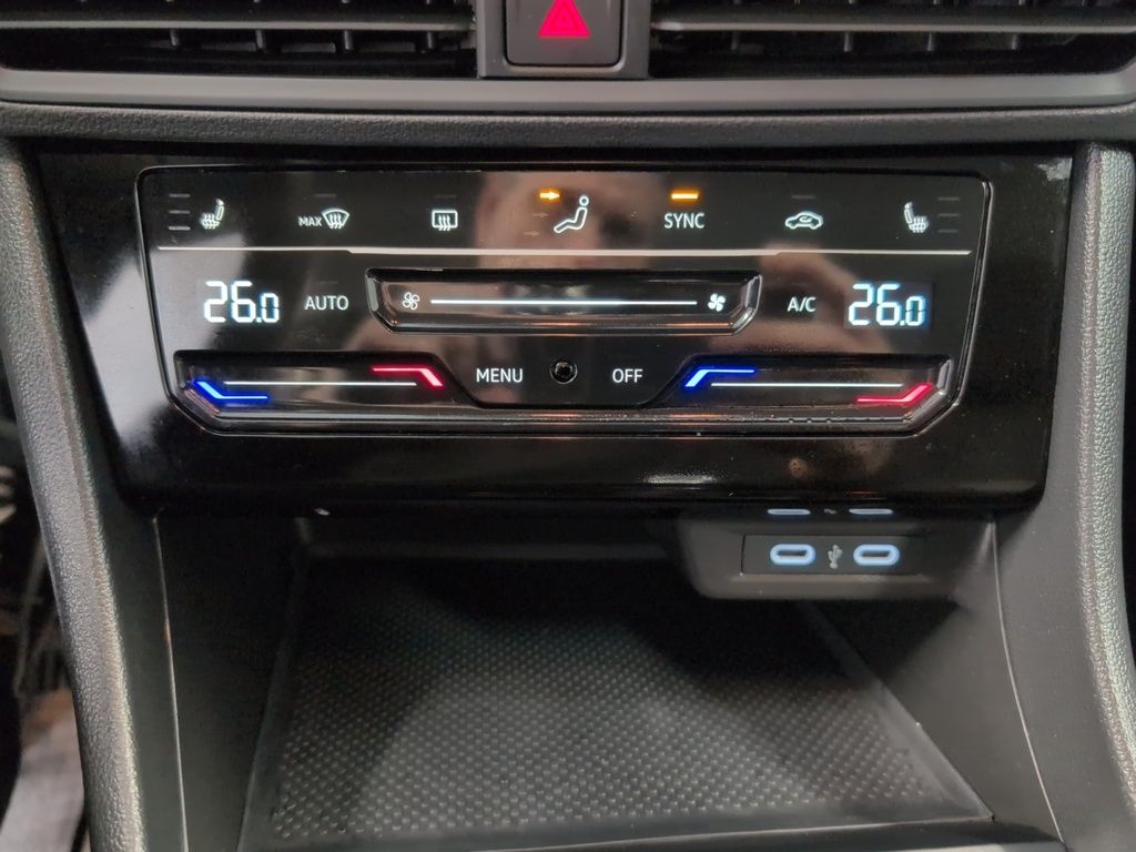 2025 Volkswagen Jetta Trendline ! Heated Seats!