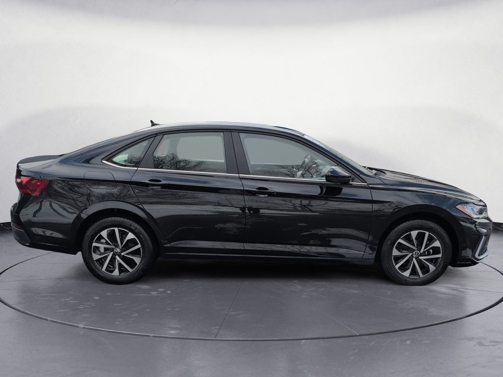 2025 Volkswagen Jetta Trendline ! Heated Seats!