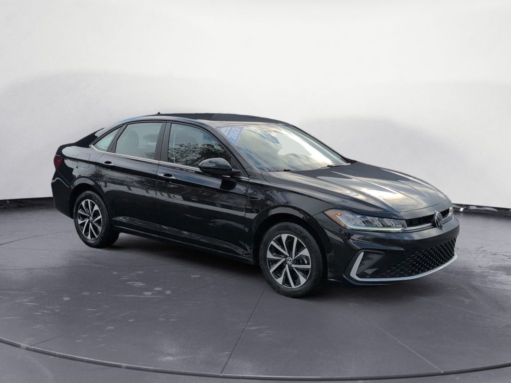2025 Volkswagen Jetta Trendline ! Heated Seats!
