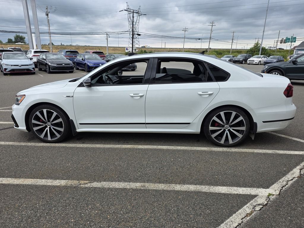 2018 Volkswagen Passat GT
