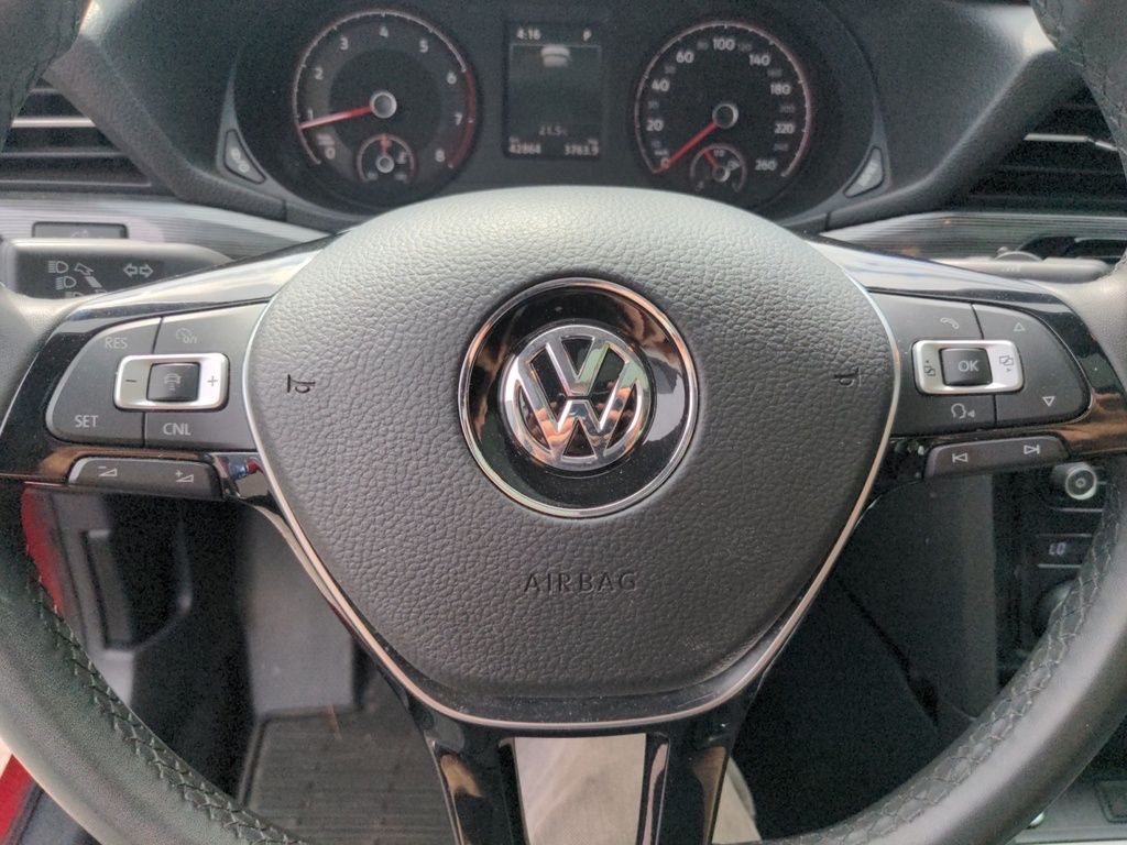 2021 Volkswagen Passat LOW KMS!! Only 40,000KMS