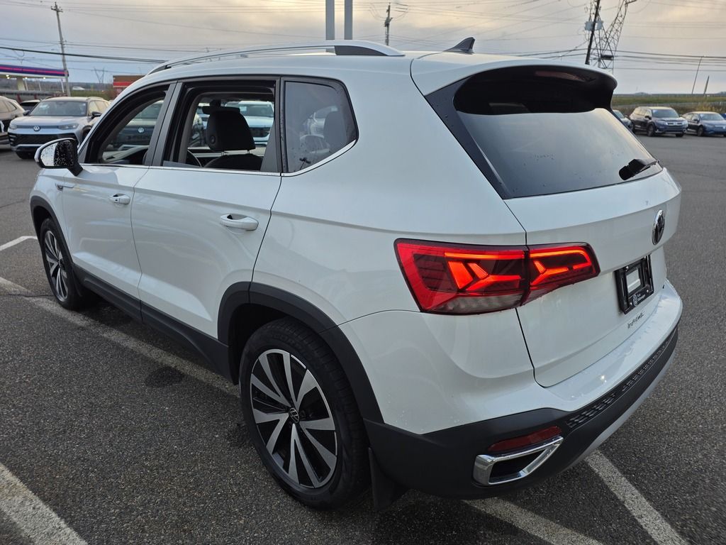 Volkswagen Taos COMFORTLINE 2023