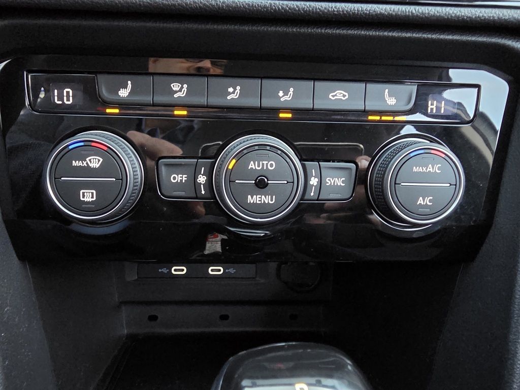 Volkswagen Taos COMFORTLINE 2023