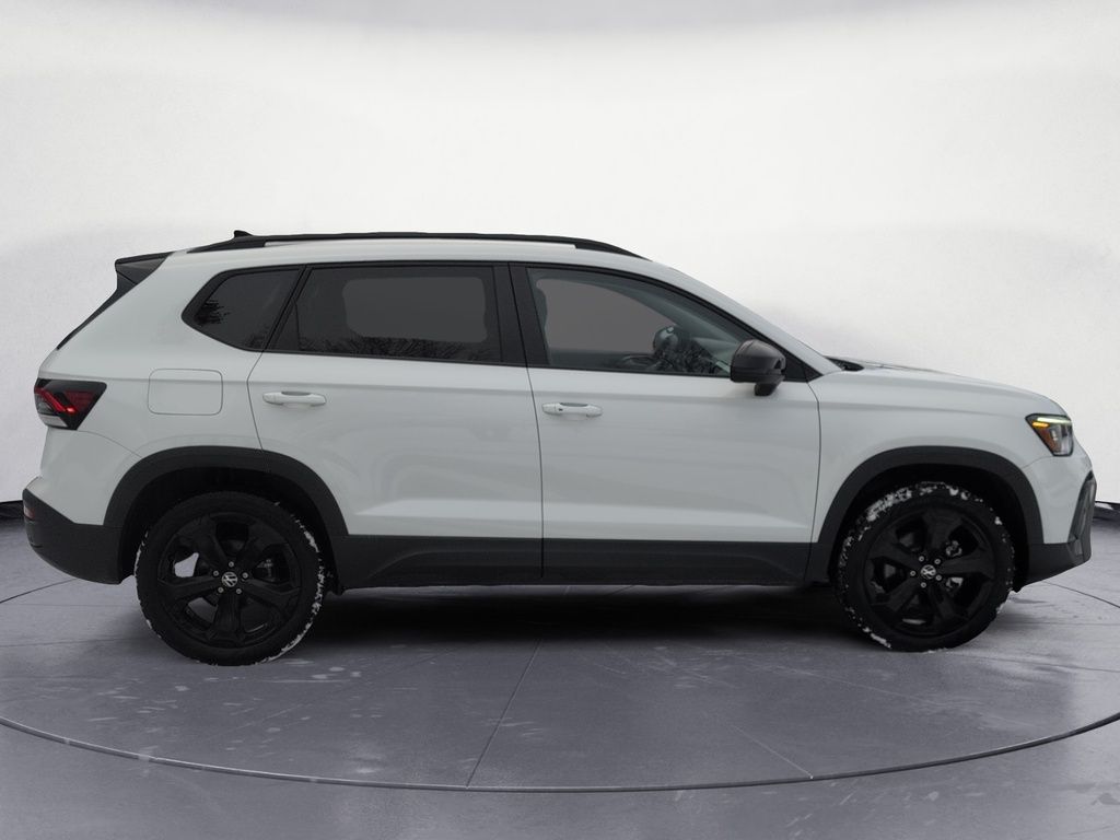 2025 Volkswagen Taos Black Edition 4MOTION