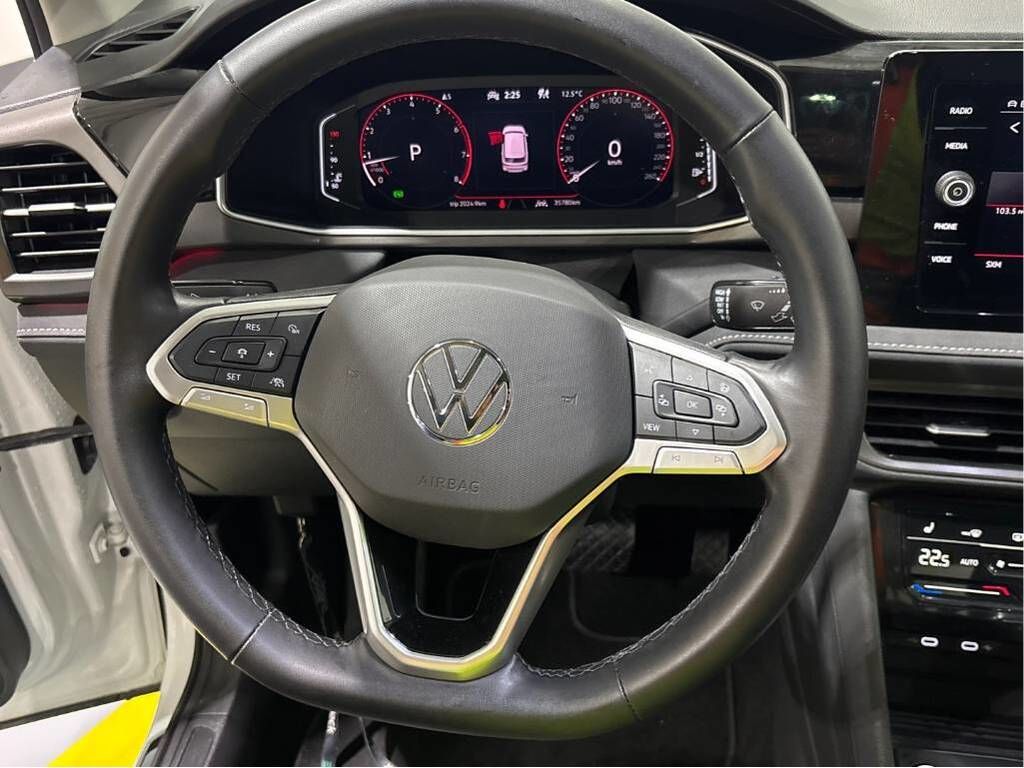 Volkswagen Taos Black Edition 4MOTION 2025