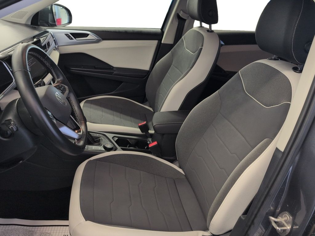 2025 Volkswagen Taos Comfortline AWD !