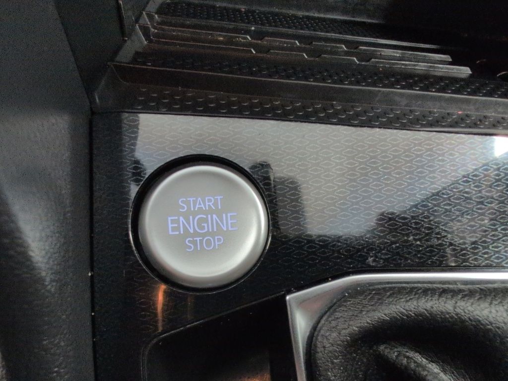 2025 Volkswagen Taos Comfortline AWD !