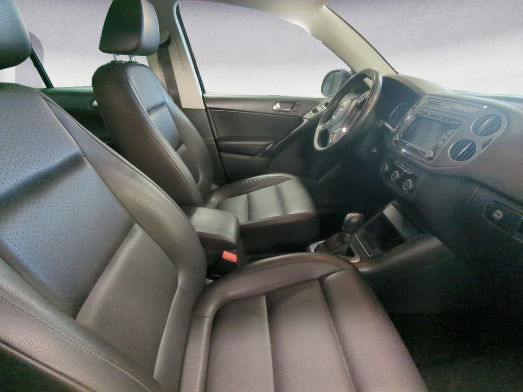 2012 Volkswagen Tiguan TRENDLINE