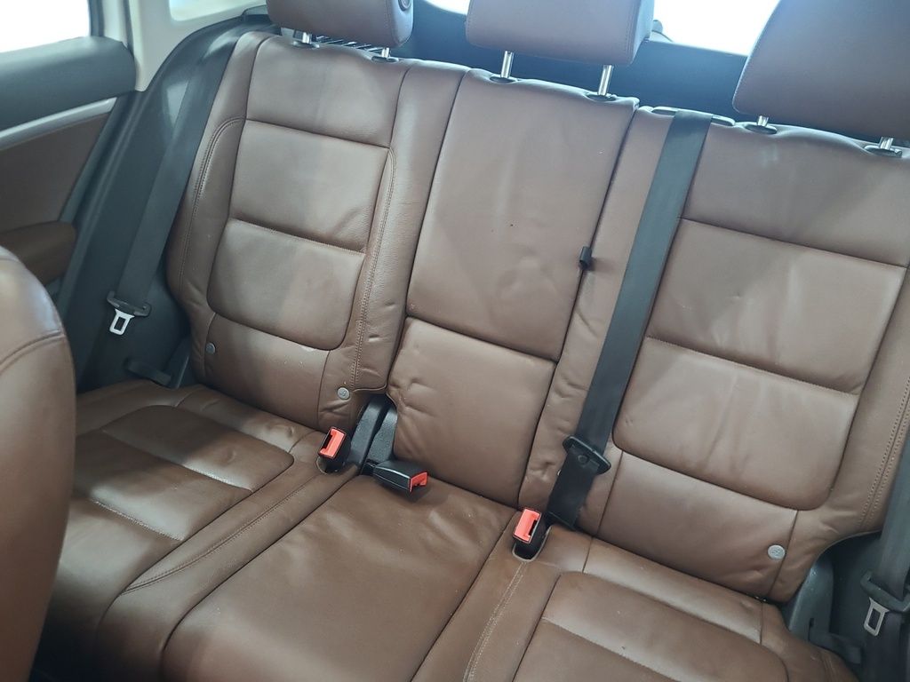 Volkswagen Tiguan S 2015