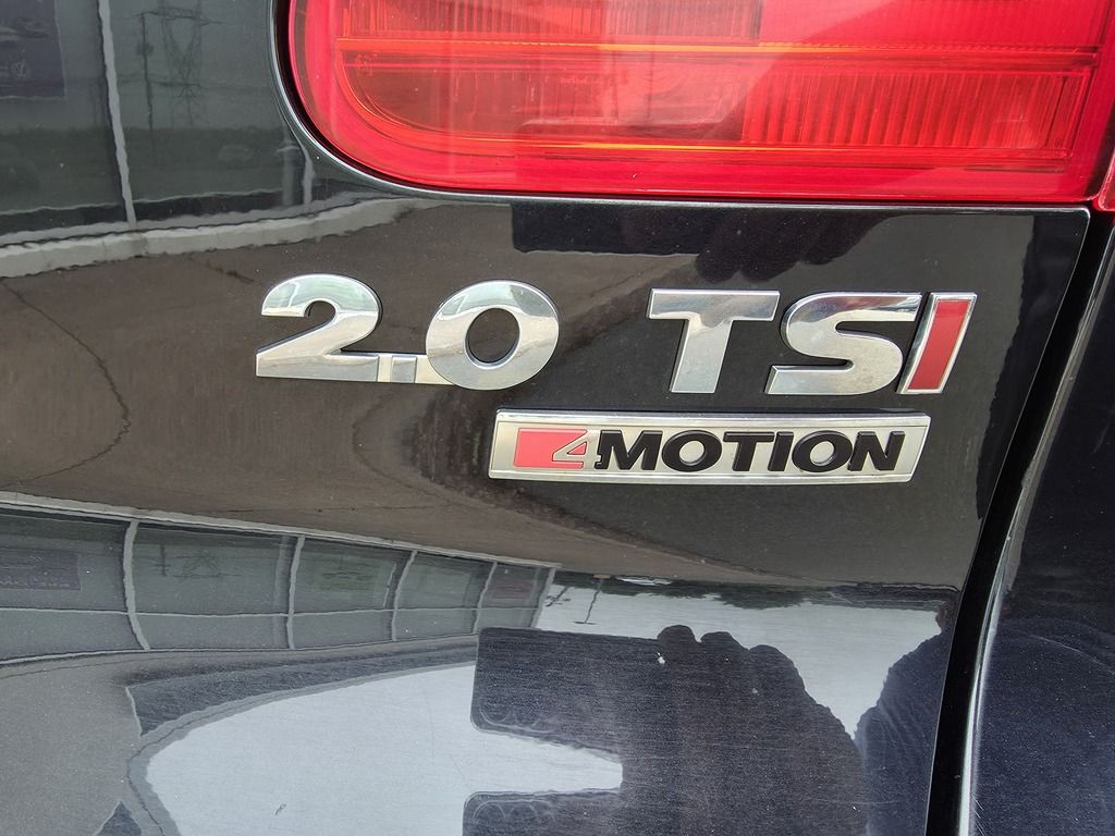 2017 Volkswagen Tiguan WOLFSBURG EDITION